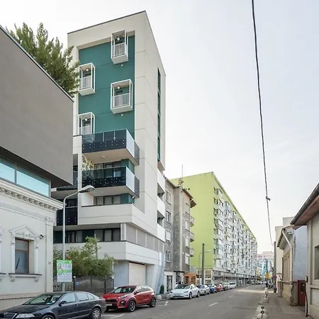 Apartman 19 - Private Terrace & Parking