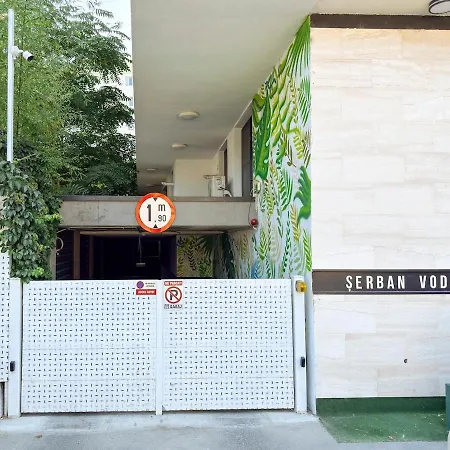 19 - Private Terrace & Parking * 布加勒斯特