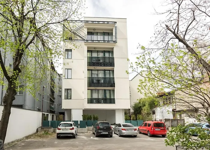 19 - Private Terrace & Parking Бухарест