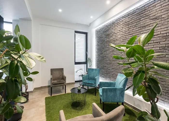 19 - Private Terrace & Parking