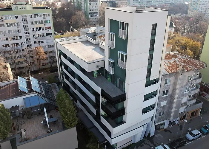 19 - Private Terrace & Parking