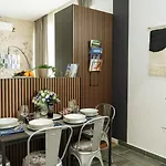 Апартаменти 19 - Private Terrace & Parking