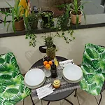 19 - Private Terrace & Parking Бухарест