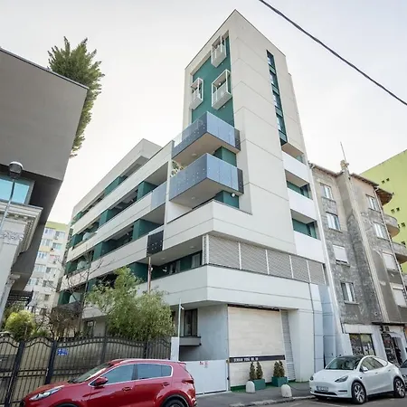 19 - Private Terrace & Parking Daire Bükreş