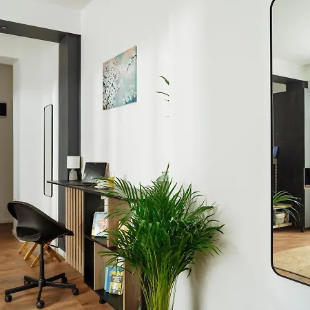 19 - Private Terrace & Parking Daire Bükreş